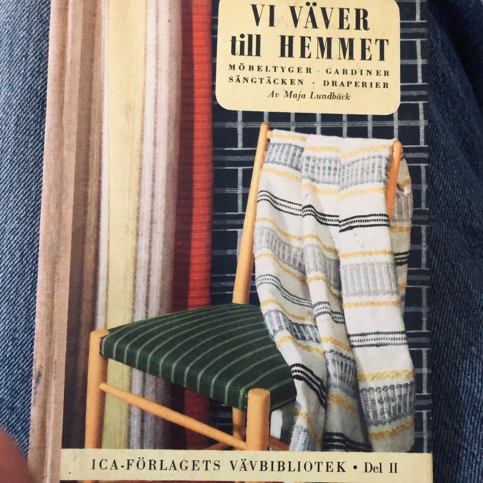 Vi Väver Till Hemmet - Weefboek Maja Lundbäck, Ophalen of Verzenden, Gelezen, Borduren en Naaien