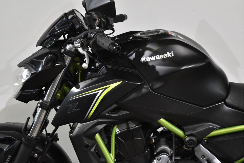 Kawasaki Z 650 (bj 2018), Motoren, 649 cc, Bedrijf, Overig, Peter@motoportalmere.nl
