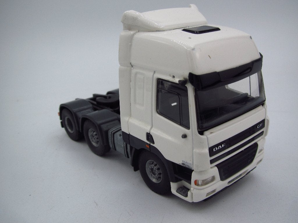 Tekno - DAF CF Voorloopas Trekker wit 1:50, Hobby en Vrije tijd, Ophalen of Verzenden, Gebruikt, Bus of Vrachtwagen, Tekno