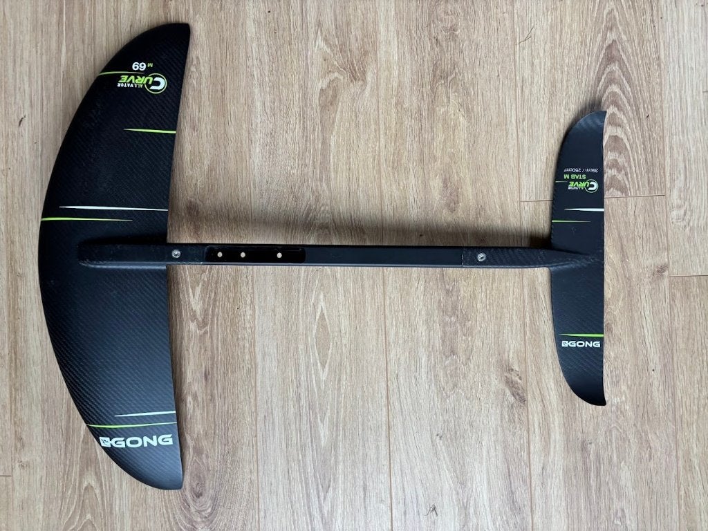GONG Allvator Curve M 1100 V2 (front wing + stab + fuse), Watersport en Boten, Wingsurfen, Ophalen of Verzenden, Zo goed als nieuw