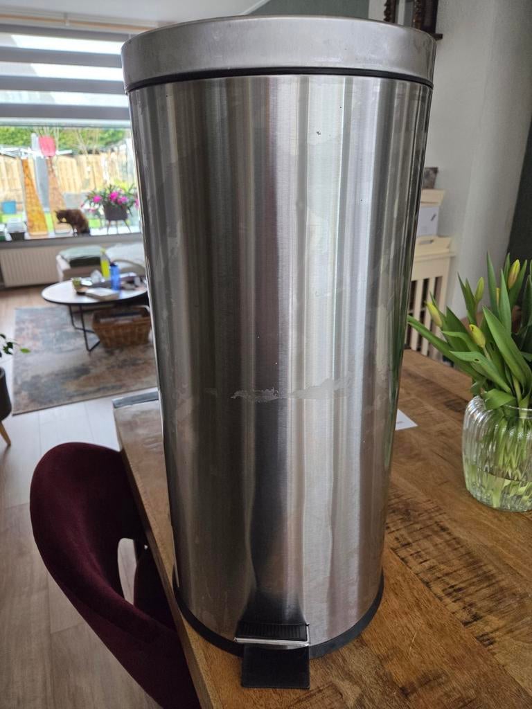 Prullenbak, 40 liter of meer, Ophalen, Rvs, 50 tot 75 cm