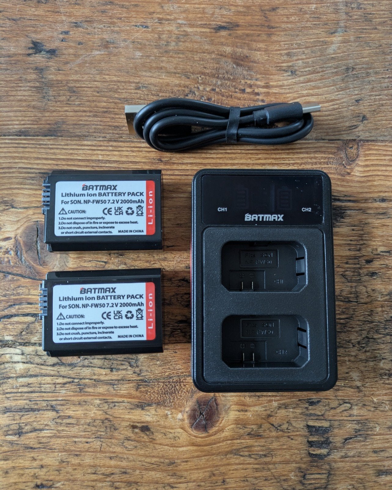 2X Sony NP-FW50 accu en oplader, Ophalen of Verzenden