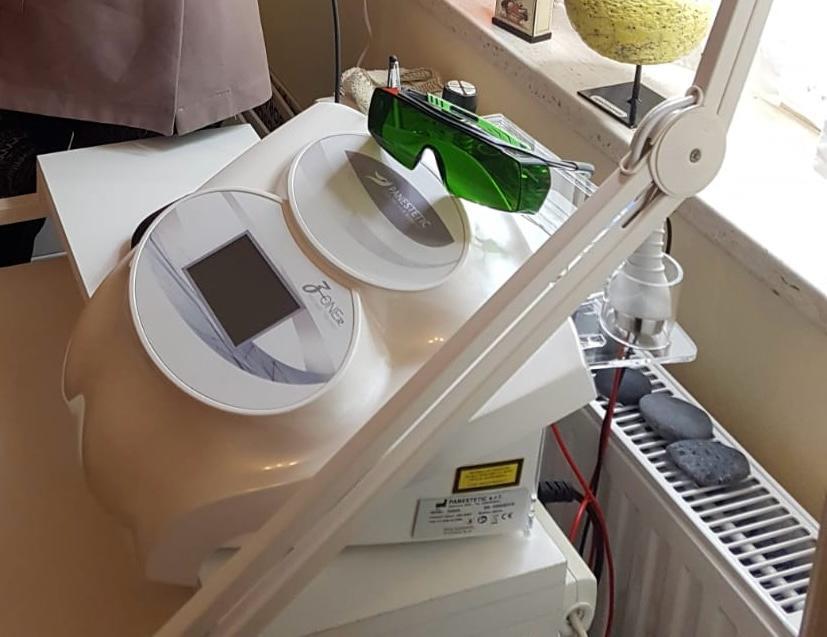 Anti-aging aparaat met drievoudige werking., Ophalen, Gebruikt, Gehele gezicht, Verzorging