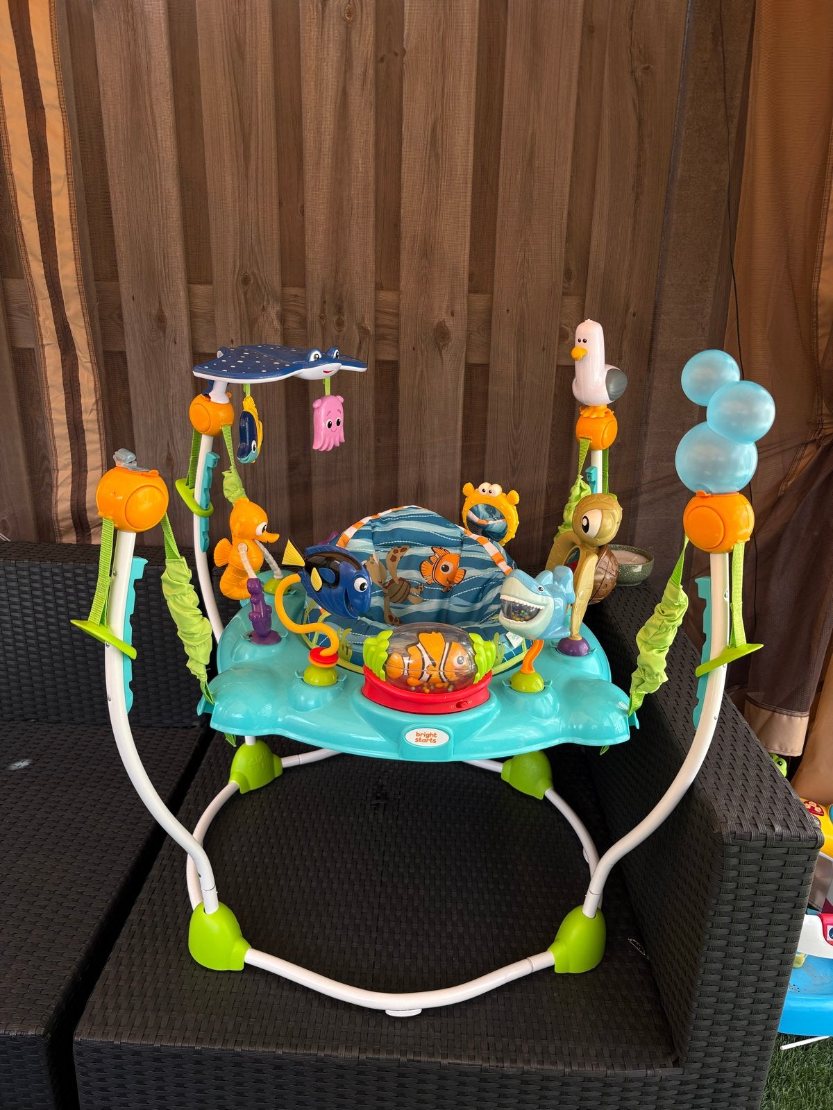Bright Starts Finding Nemo Jumper - Veel speelplezier!, Ophalen of Verzenden, Zo goed als nieuw, Overige typen, Met geluid