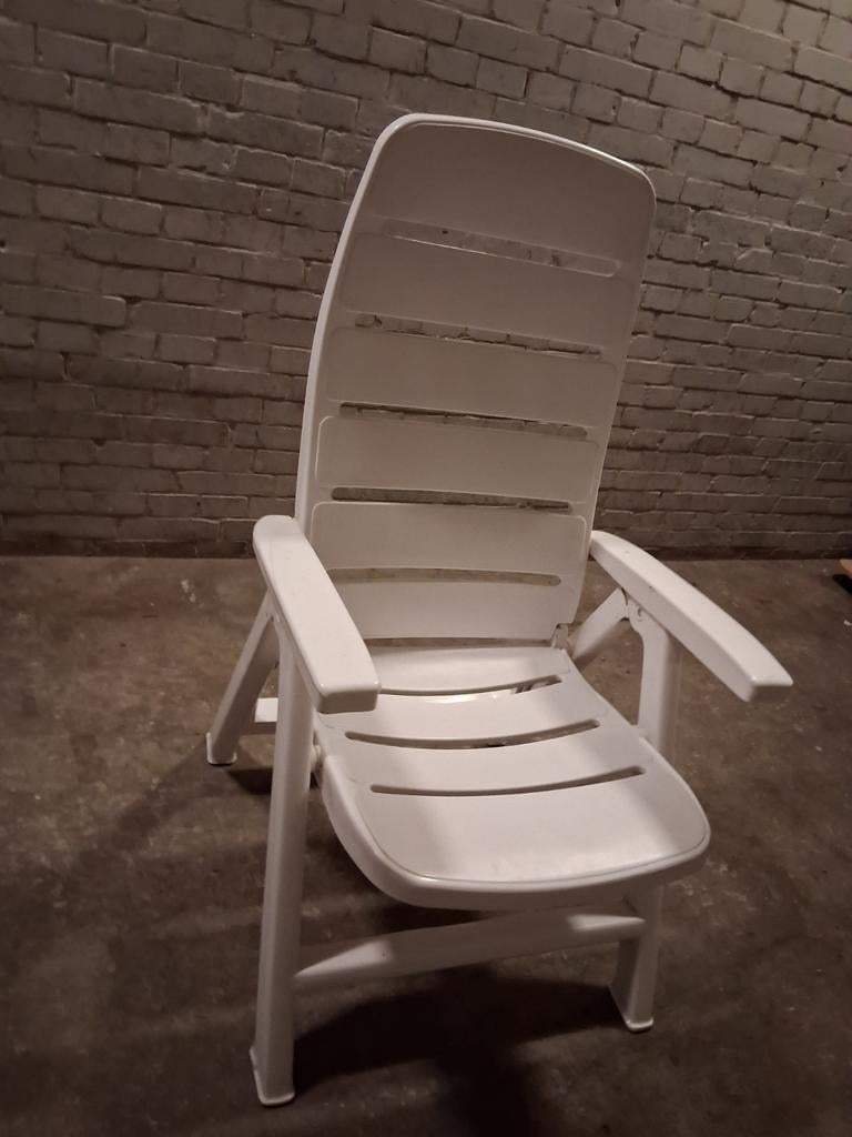 Te koop,1 Hartman merk tuinstoel.verstelbaar en inklapba, Ophalen, Zo goed als nieuw, Campingstoel