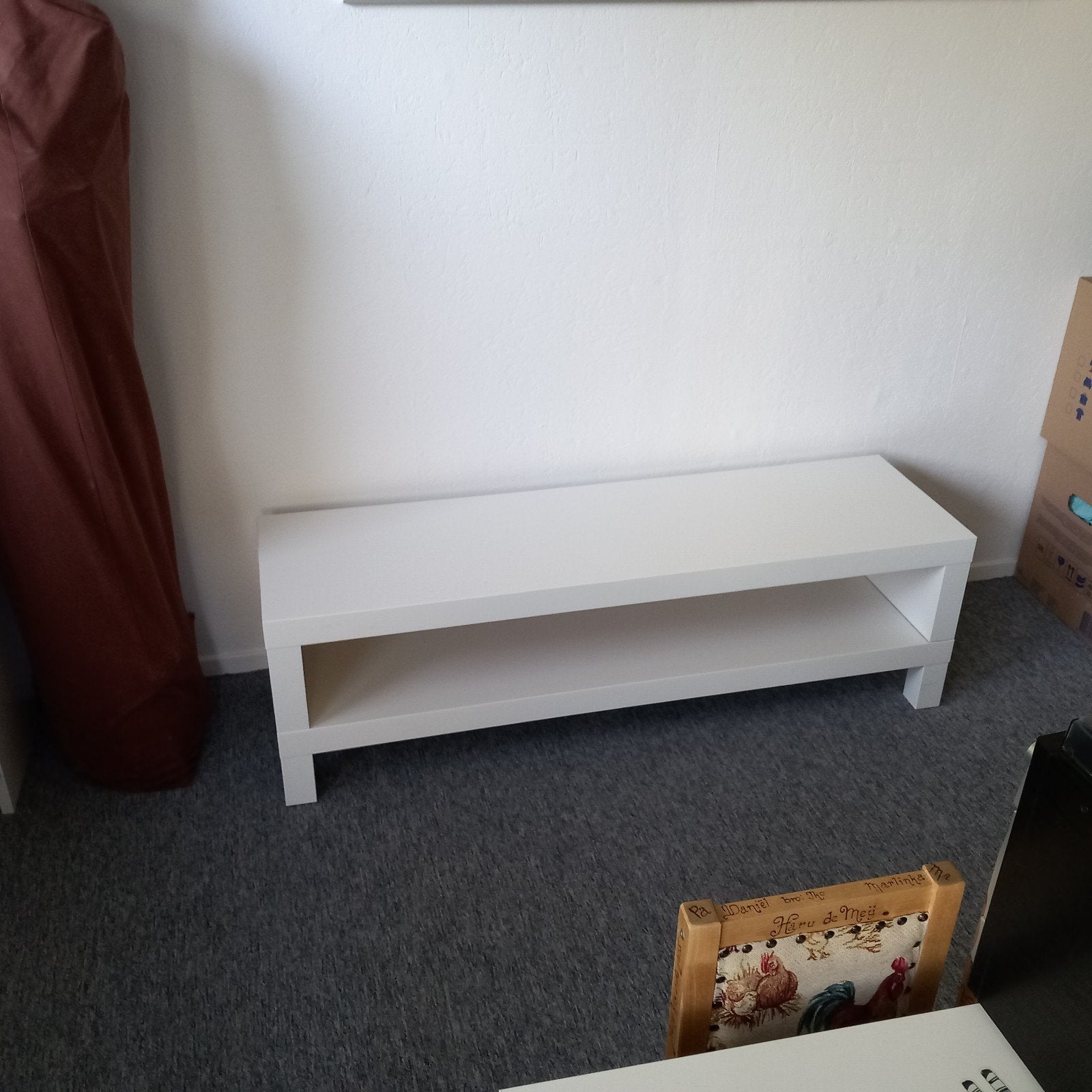 IKEA TV Meubel Wit - Nieuwstaat (140x40x45 cm), 100 tot 150 cm, Nieuw, Ophalen of Verzenden, Minder dan 100 cm