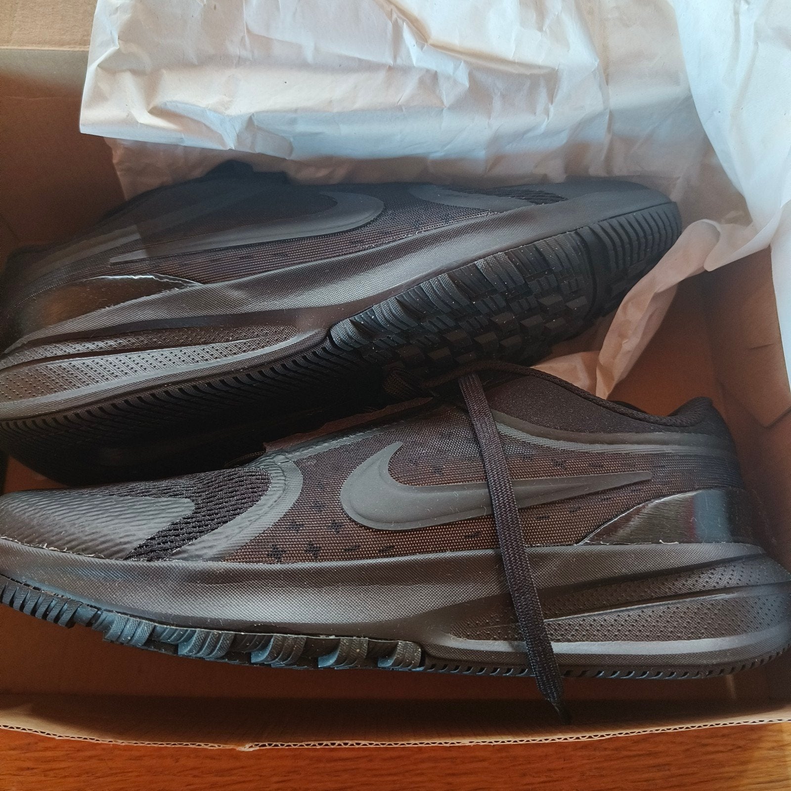 Nike schoenen zwart maat 38,5 Nieuw, Nike, Ophalen of Verzenden, Nieuw, Zwart