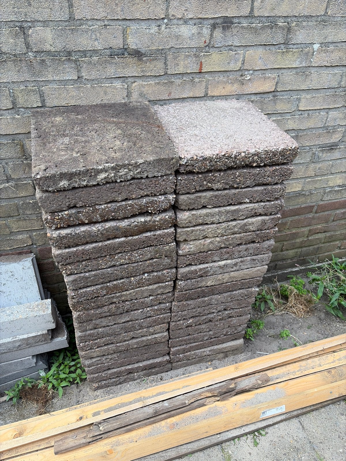Grindtegels 30x30 en 60x40 gratis af te halen, Ophalen, Gebruikt, Minder dan 5 m², Grind