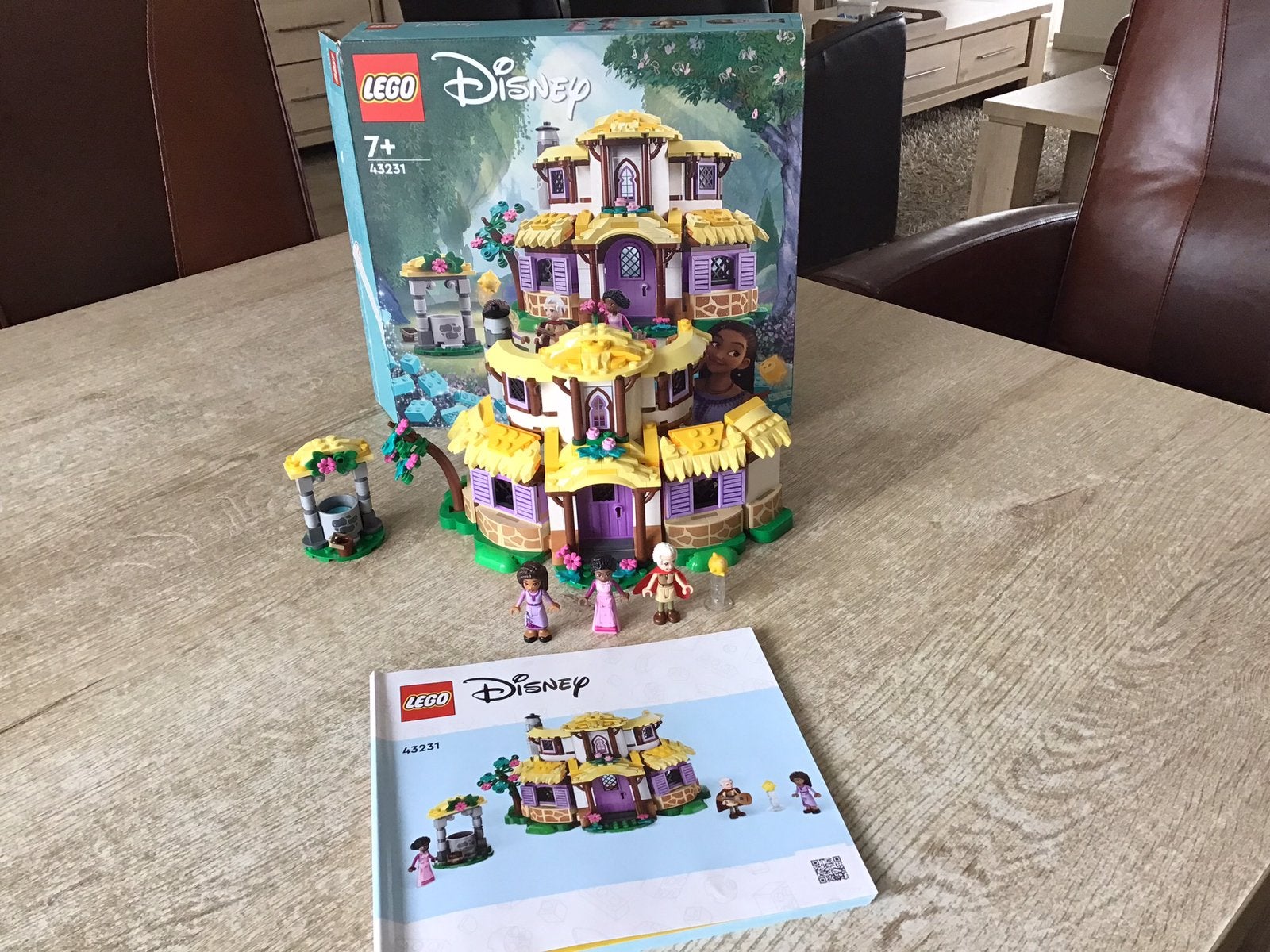 Lego Disney Ashia’s huisje 43231 + DOOS, Ophalen of Verzenden, Zo goed als nieuw