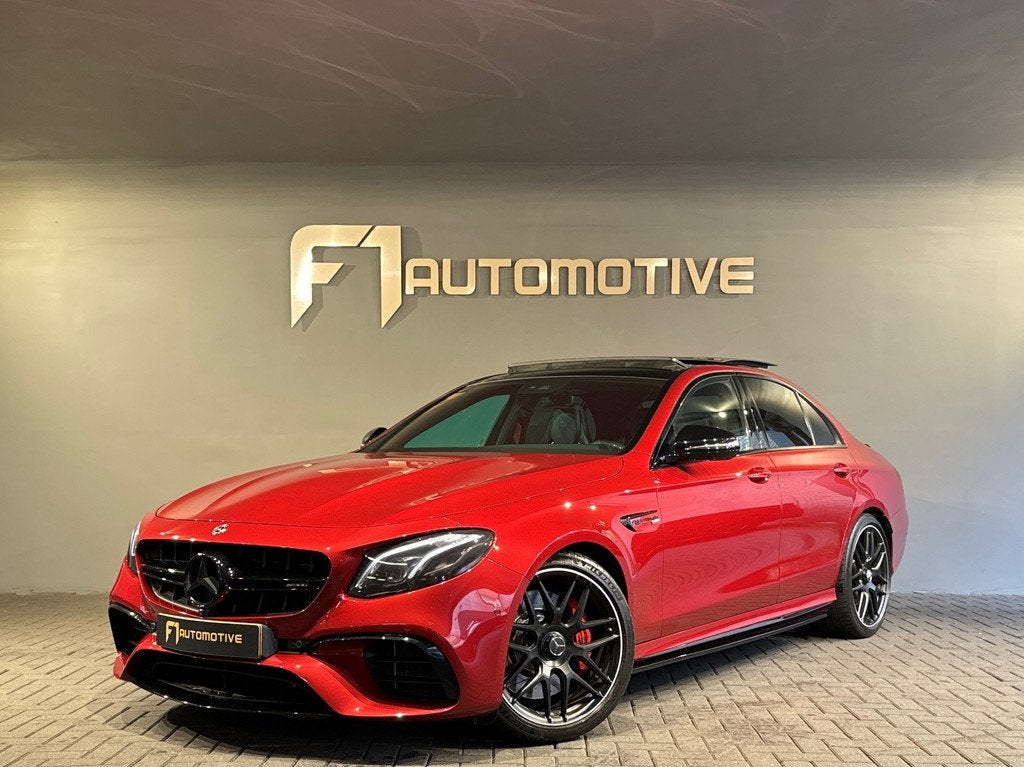 Mercedes-Benz E-klasse AMG 63 S 4M+ Pano|Kuip|Carbon|360Cam, Auto's, Mercedes-Benz, Automaat, Gebruikt, Leder, Sedan
