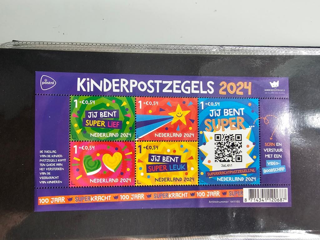 Collectie PTT Postzegelmapjes (1994-1996, 2022, 2024), Postzegels en Munten, Postzegels | Nederland, Ophalen, Na 1940, Postfris