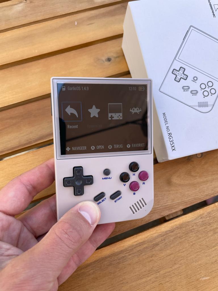 Anbernic RG35XX Retro Handheld Console - Zo goed als nieuw, Ophalen, Anbernic, Zo goed als nieuw