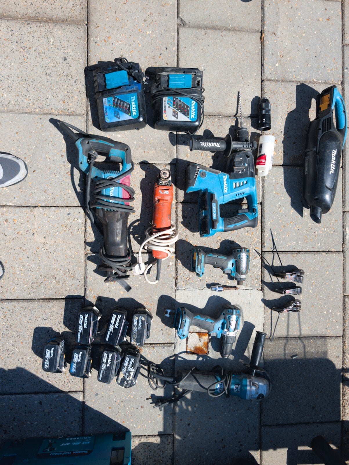 Makita Gereedschapspakket: Boormachines, Accu's en Meer, Gcchj@gmail.com, Bhdbdbdbbdbd, Makita, Ophalen of Verzenden