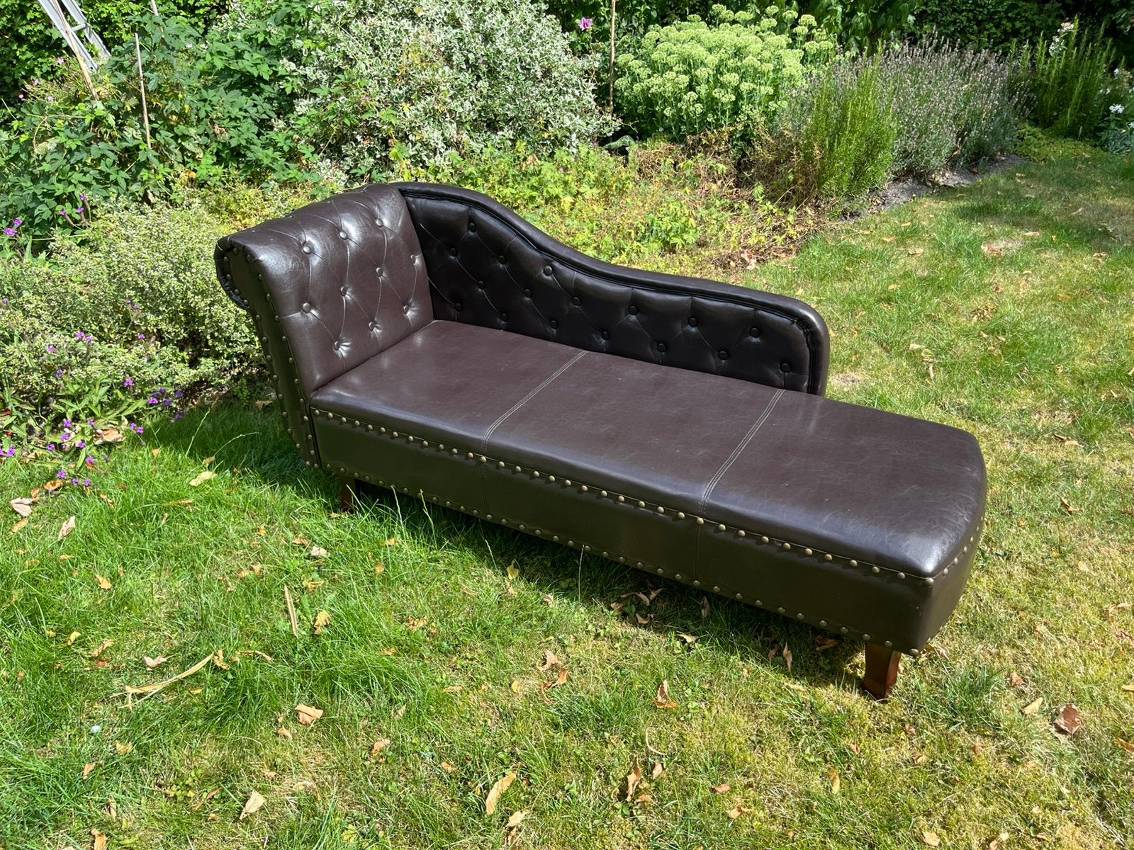 Chaise longue / daybed– donkerbruin, Ophalen, Overige materialen, Gebruikt, Eenpersoons