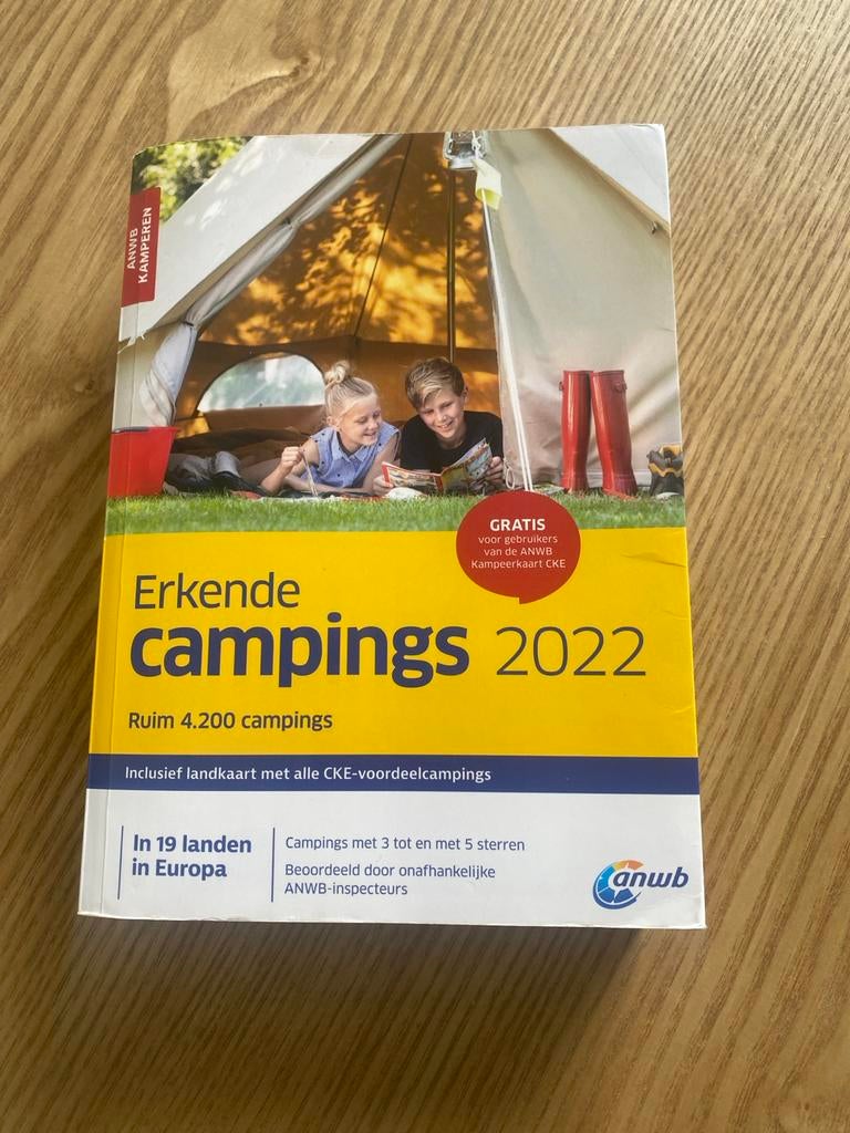 Erkende CAMPINGS ANWB 2022 & ACSI doorreiscampings 2026, Europa, Ophalen of Verzenden, Zo goed als nieuw, Campinggids
