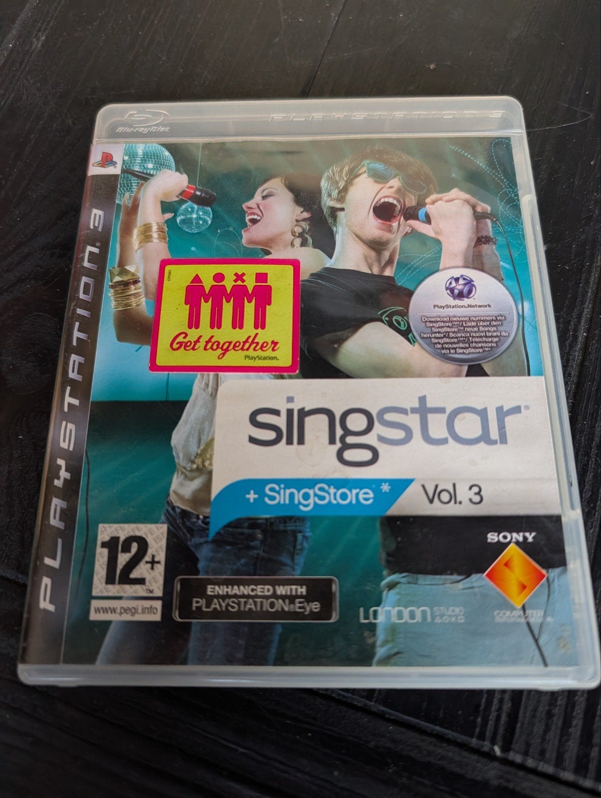 SingStar + SingStore Vol. 3 - PlayStation 3 (PS3), Ophalen, Muziek, Zo goed als nieuw, Eén computer
