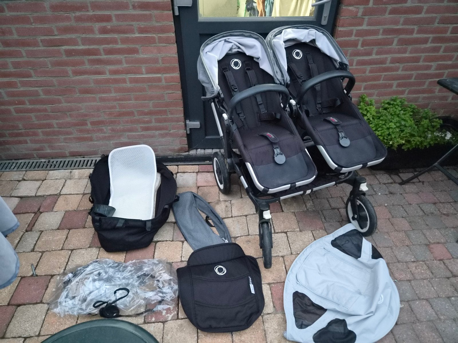 Bugaboo Donkey 2 Duo kinderwagen met accessoires, Ophalen, Gebruikt, Bugaboo, Duowagen