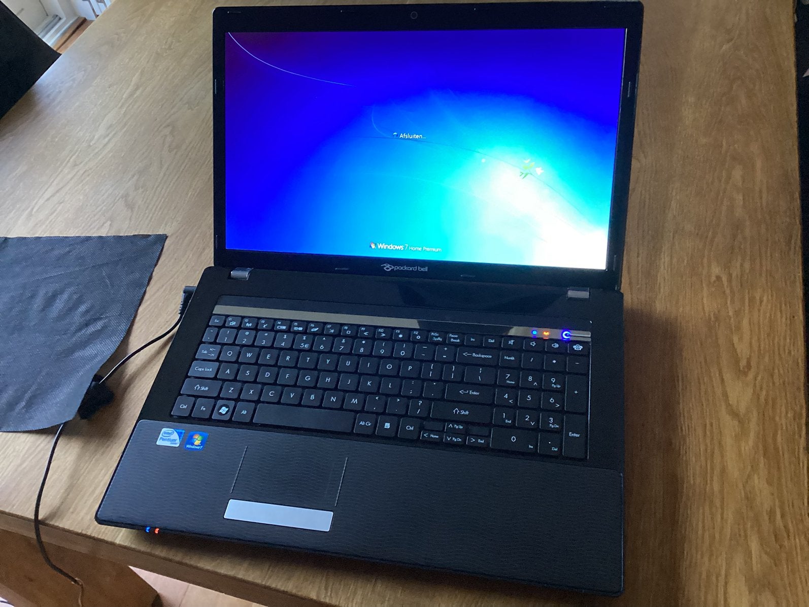 Packard Bell EasyNote LM laptop 17,3 Inch, Computers en Software, Windows Laptops, Ophalen, 2 tot 3 Ghz, Qwerty, Zo goed als nieuw
