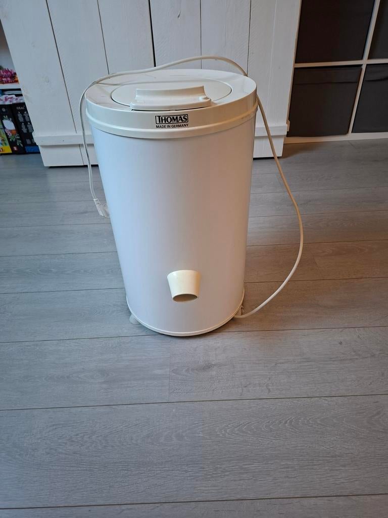 Thomas Centrifuge - Compacte en efficiënte wasdroger, Ophalen, 1200 tot 1600 toeren, Gebruikt, Minder dan 85 cm