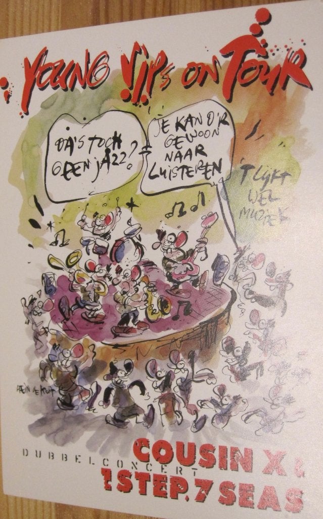 Cartoon van Hein de Kort - young vips on tour - nieuwe kaart, Verzamelen, Ophalen of Verzenden, 1980 tot heden, Ongelopen, Overige thema's