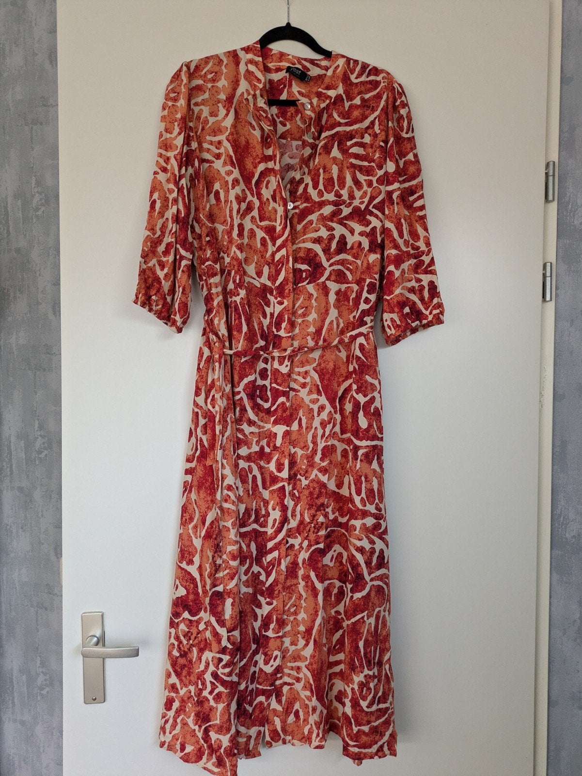 Yest maxi jurk Goverdine Soft Red maat 46, Verzenden, Maat 46/48 (XL) of groter, Zo goed als nieuw, Yest