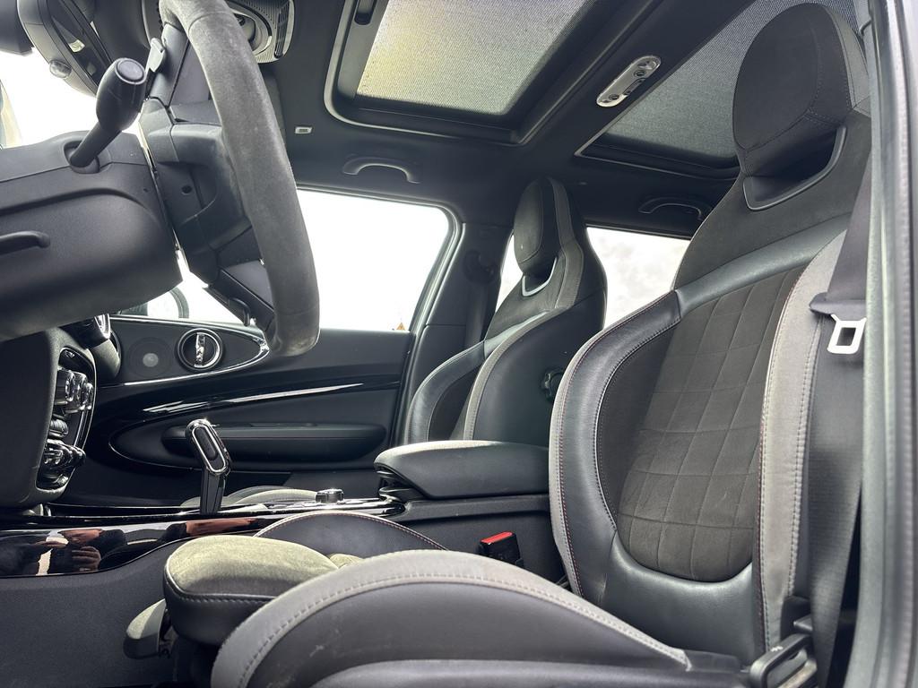 MINI Clubman 2.0 JCW ALL4 |306PK!|PANO|CARBON-STUUR|H/K|HUD|, Auto's, Mini, 1998 cc, 15 km/l, Gebruikt, Origineel Nederlands
