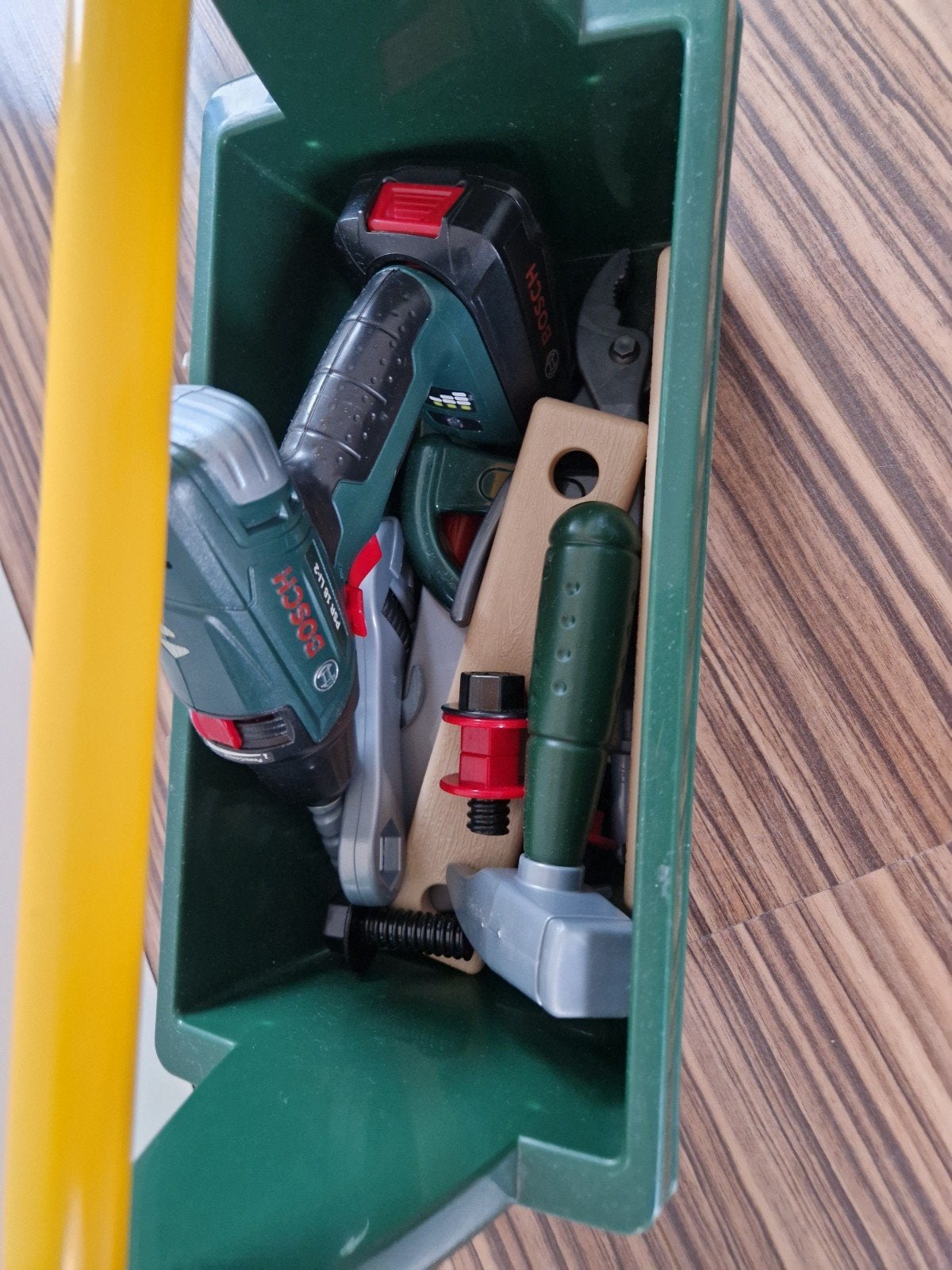 Bosch Tool-Box met Boormachine en Gereedschap, Ophalen, Gebruikt, Bouwen