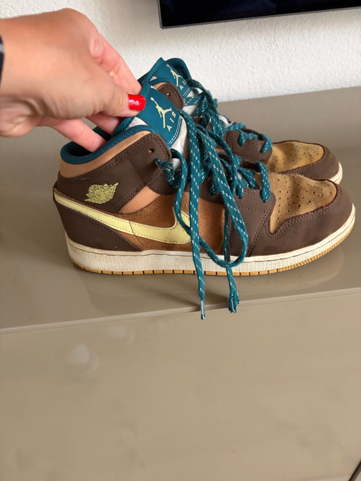 Jordan Air Sneakers - Bruin/Turquoise maat 39, Ophalen of Verzenden, Gedragen, Bruin, Sneakers of Gympen