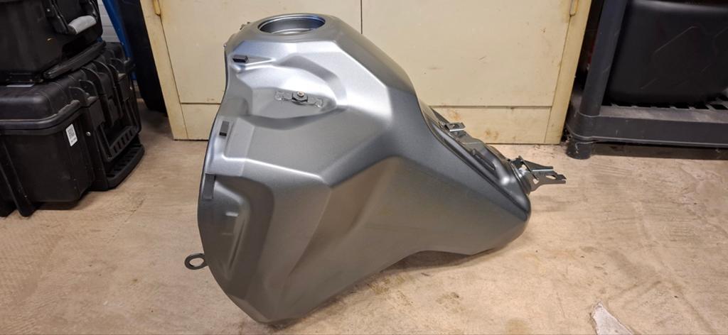 Benzinetank Honda Africa Twin 1100 Adventure Sports, Ophalen of Verzenden, Gebruikt