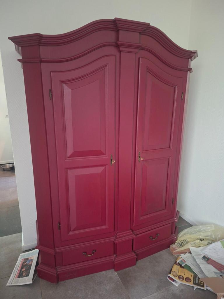 Prachtige bordeaux rode kast, Ophalen of Verzenden, Zo goed als nieuw, 25 tot 50 cm, 200 cm of meer