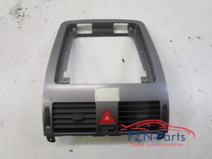 VW Touran 1T Dashboardkastje Bovenzijde Inleg Grijs, Ophalen of Verzenden, Gebruikt