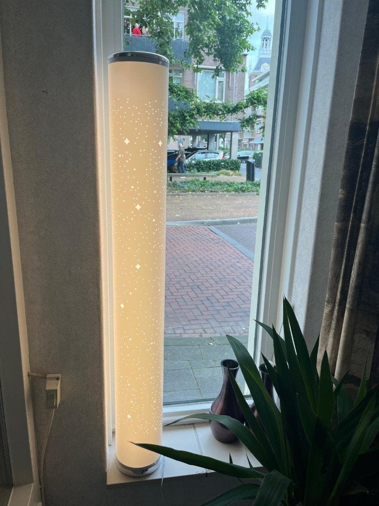 Vloerlamp LED met sterrenpatroon, Ophalen, Zo goed als nieuw, 100 tot 150 cm