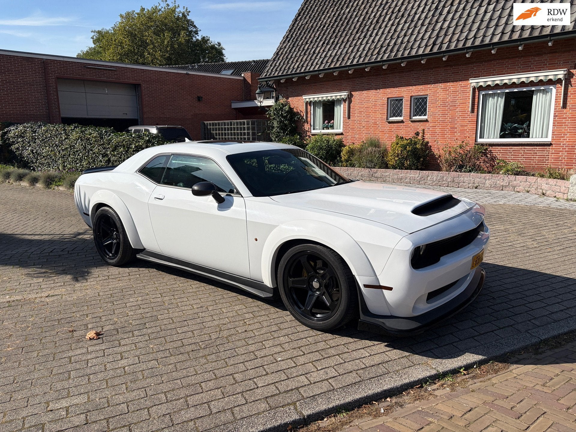 Dodge DODGE CHALLENGER 5.7 Hemi R/T SRT Demon bodykit, Gebruikt, Wit, Leder, Geïmporteerd