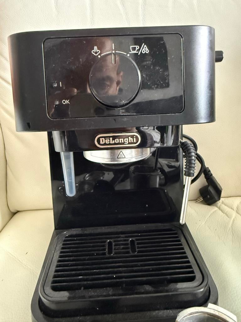 DeLonghi koffiezetapparaat, Stoompijpje, Gebruikt, Espresso apparaat, Gemalen koffie