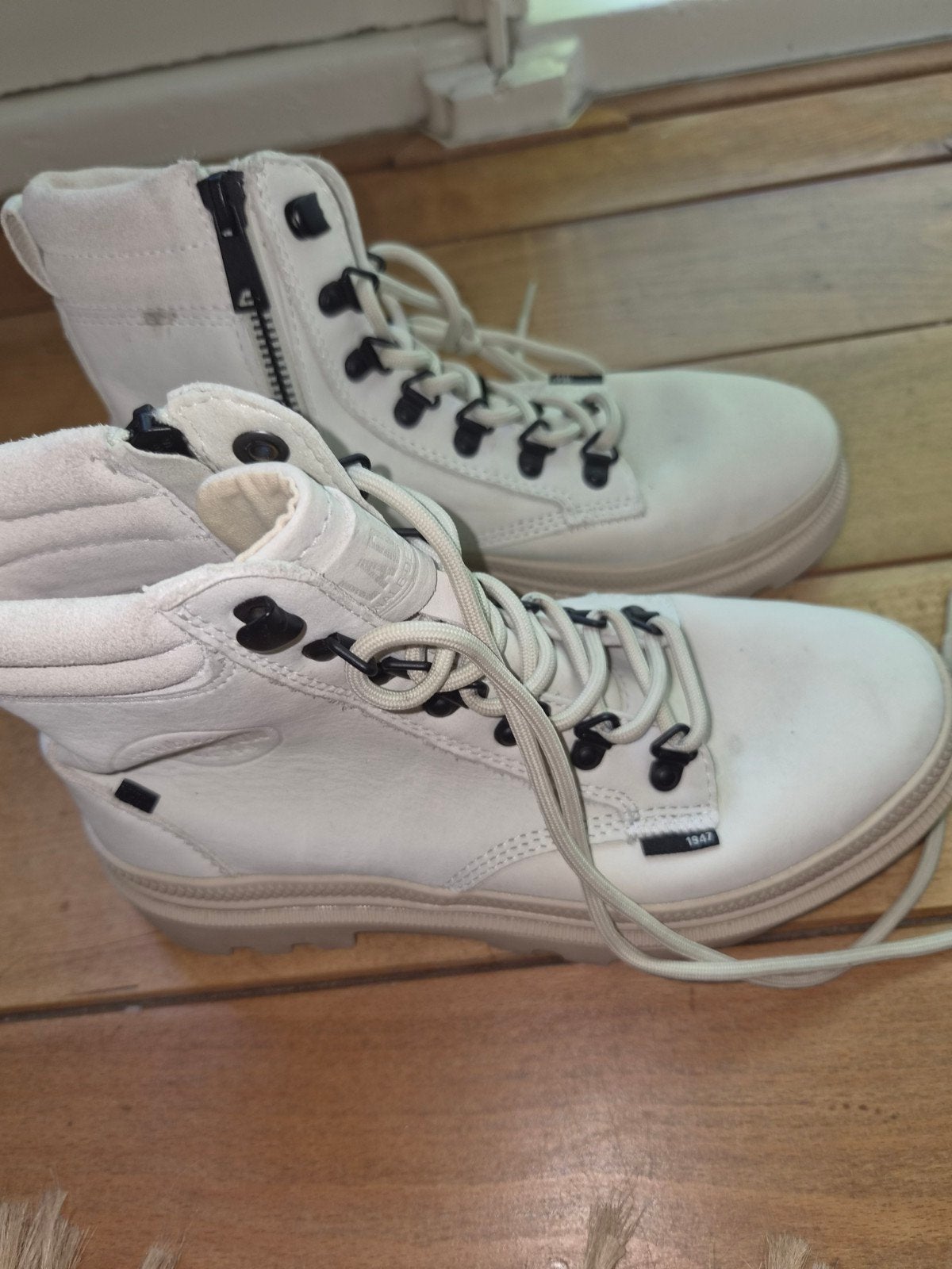Palladium hoge laarzen, ecru, maat 37, zo goed als nieuw, Hoge laarzen, Verzenden, Beige, Palladium