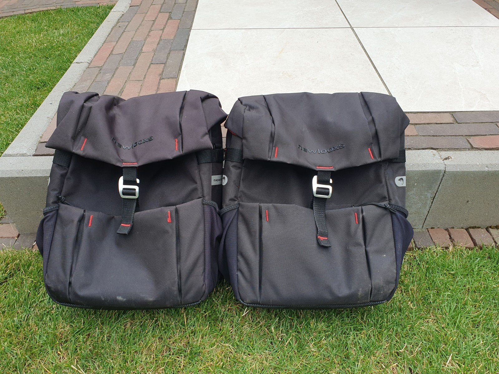 New Looxs fietstassen (2 stuks) met regenhoezen, Ophalen of Verzenden, Gebruikt, New Looxs