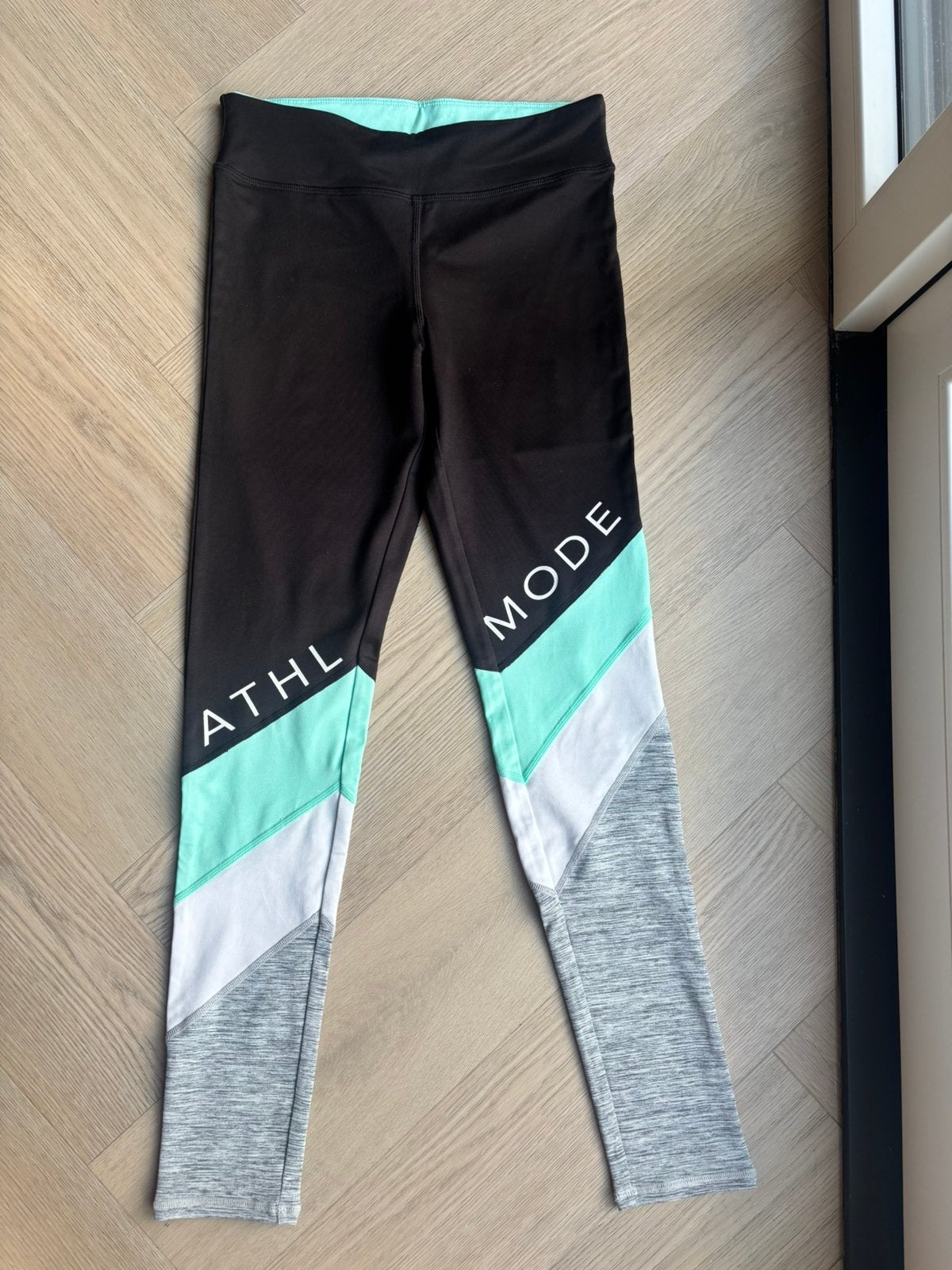 Sportbroek, Kinderen en Baby's, Ophalen of Verzenden, Zo goed als nieuw, Meisje, Broek