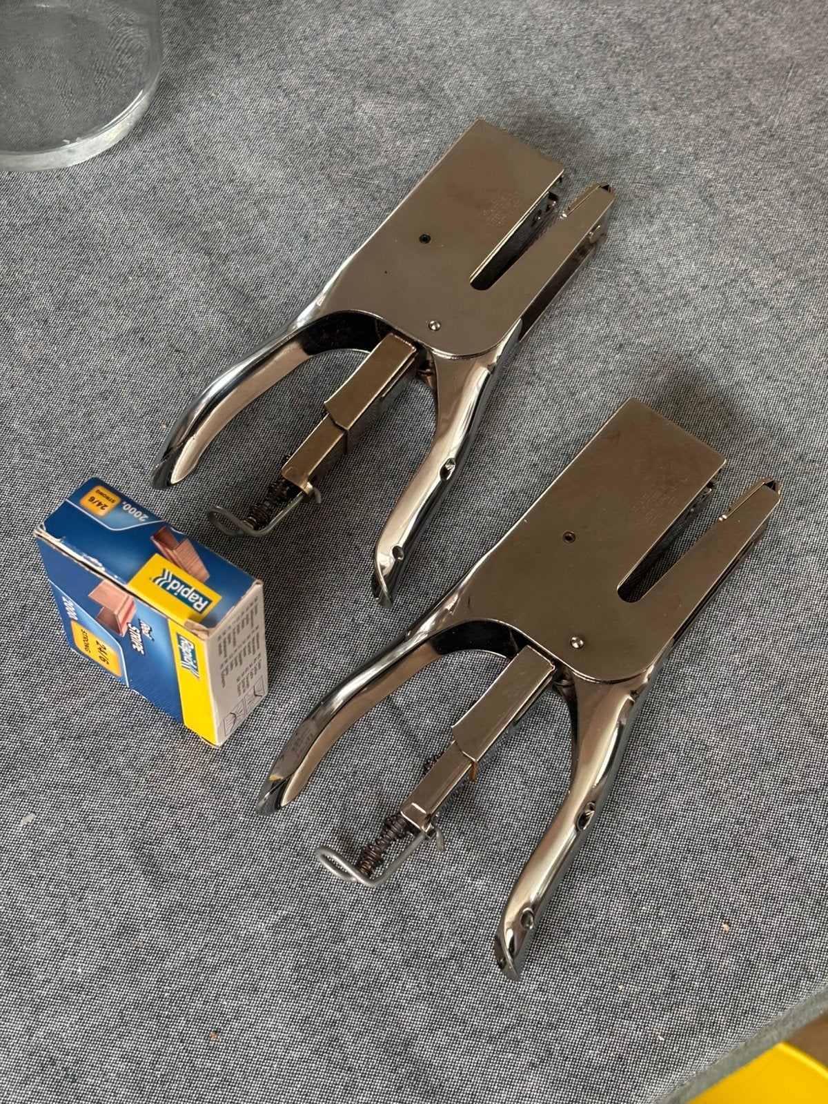 2 nietmachines, Ophalen, Zo goed als nieuw, Overige typen