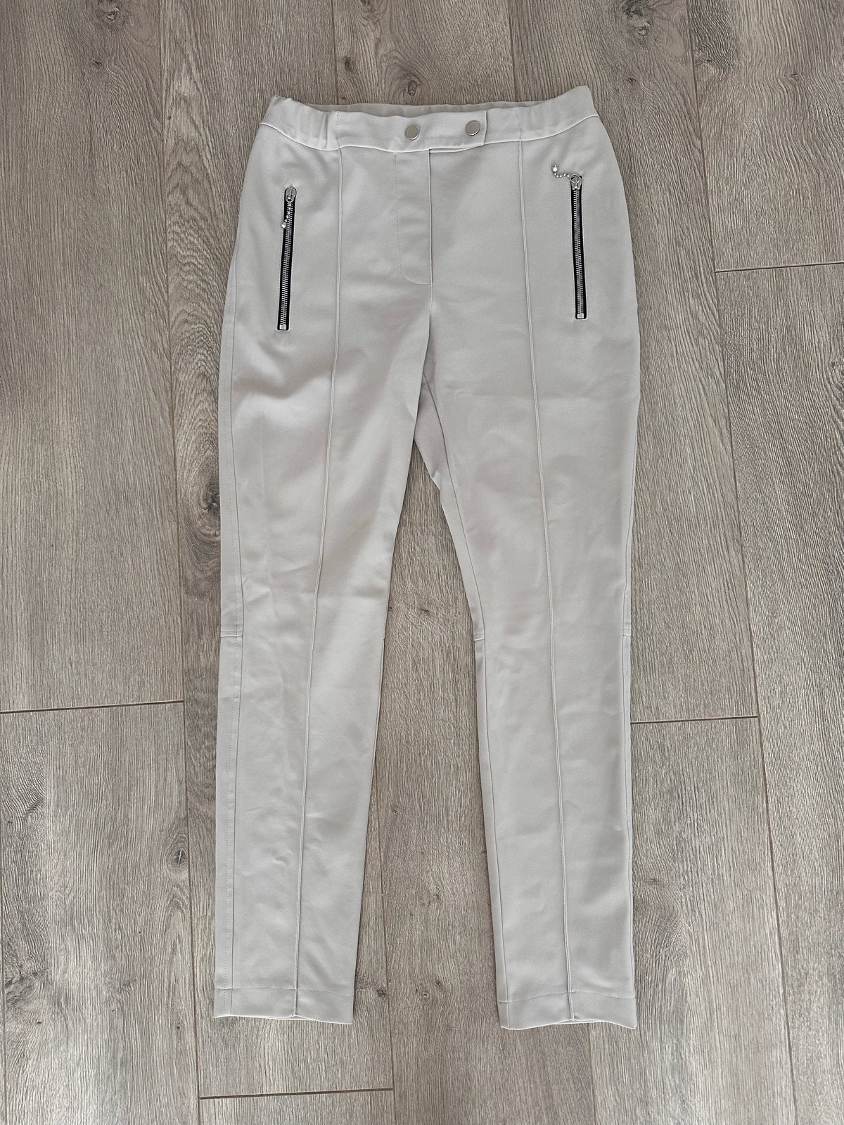 Jane Lushka travelstof broek, Ophalen of Verzenden, Zo goed als nieuw, Maat 36 (S), Grijs