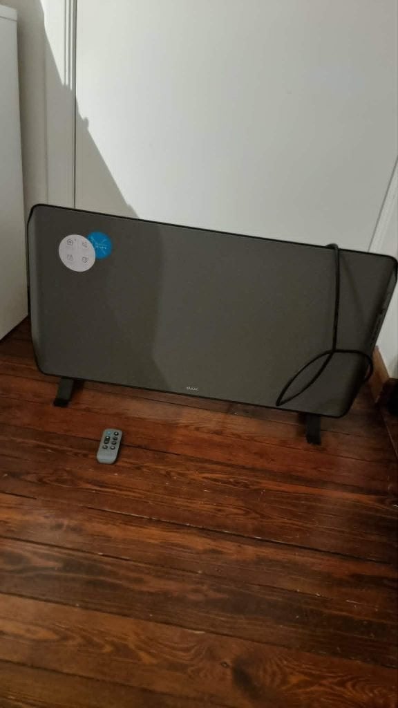 Duux verwarming op wifi, Ophalen, 30 tot 80 cm, Radiator, Zo goed als nieuw