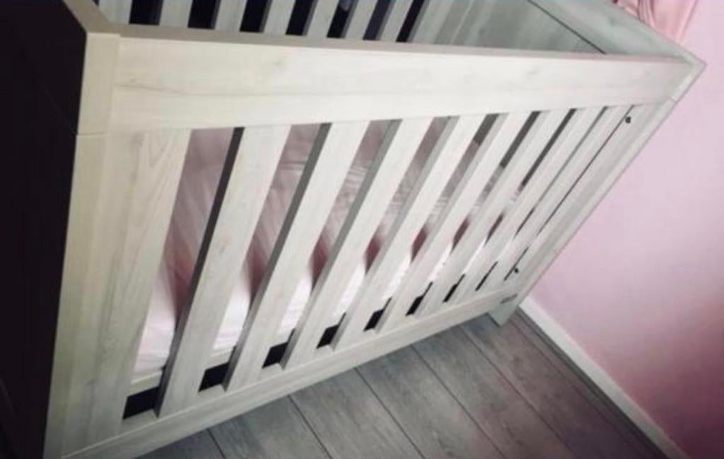 ledikant / kinderbed, Ophalen, Zo goed als nieuw, Jongetje of Meisje