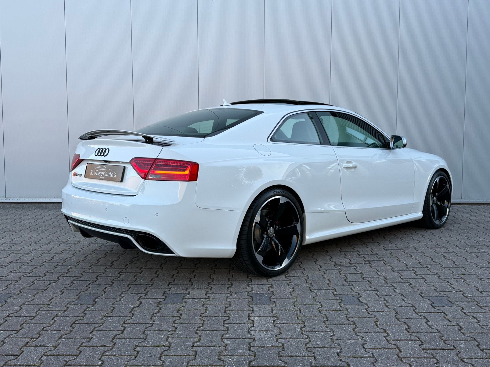Audi rs5 coupé 4.2 FSI Quattro 451pk Panorama|b&o|milltek, Automaat, Euro 5, 1700 kg, 4 stoelen