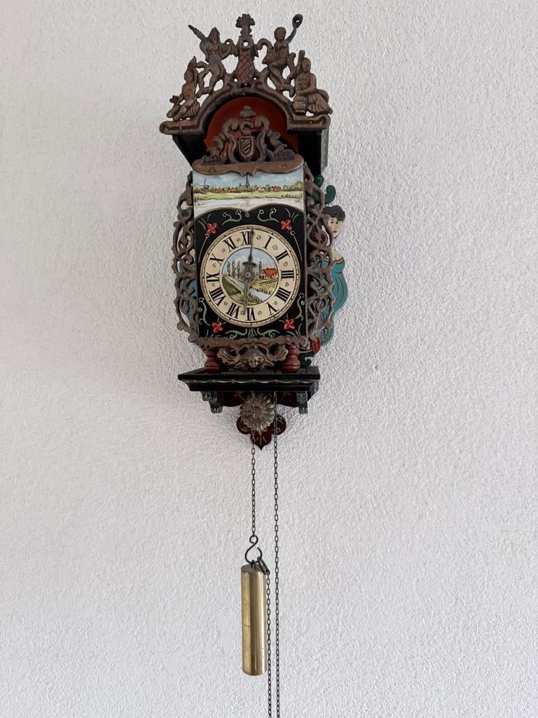 Te koop: Mooie, antieke Friese stoelklok, Antiek en Kunst, Ophalen