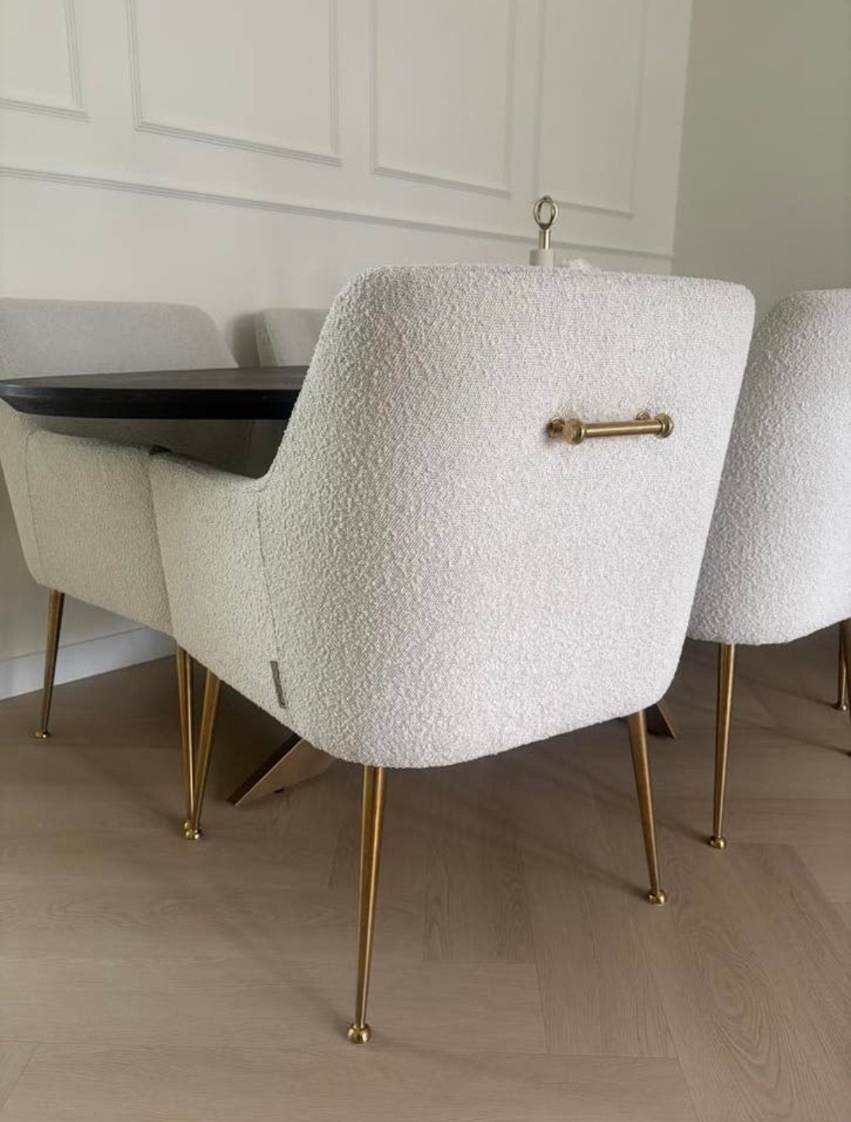 Richmond Harper eetkamerstoelen Bouclé, Huis en Inrichting, Stoelen, Ophalen, Overige kleuren, Zo goed als nieuw, Vier
