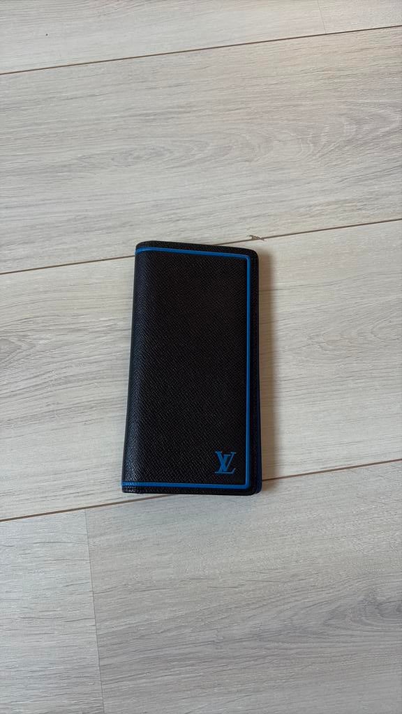 Louis vuitton portomonee, Telecommunicatie, 128 GB, Ophalen of Verzenden, Zo goed als nieuw, Zwart
