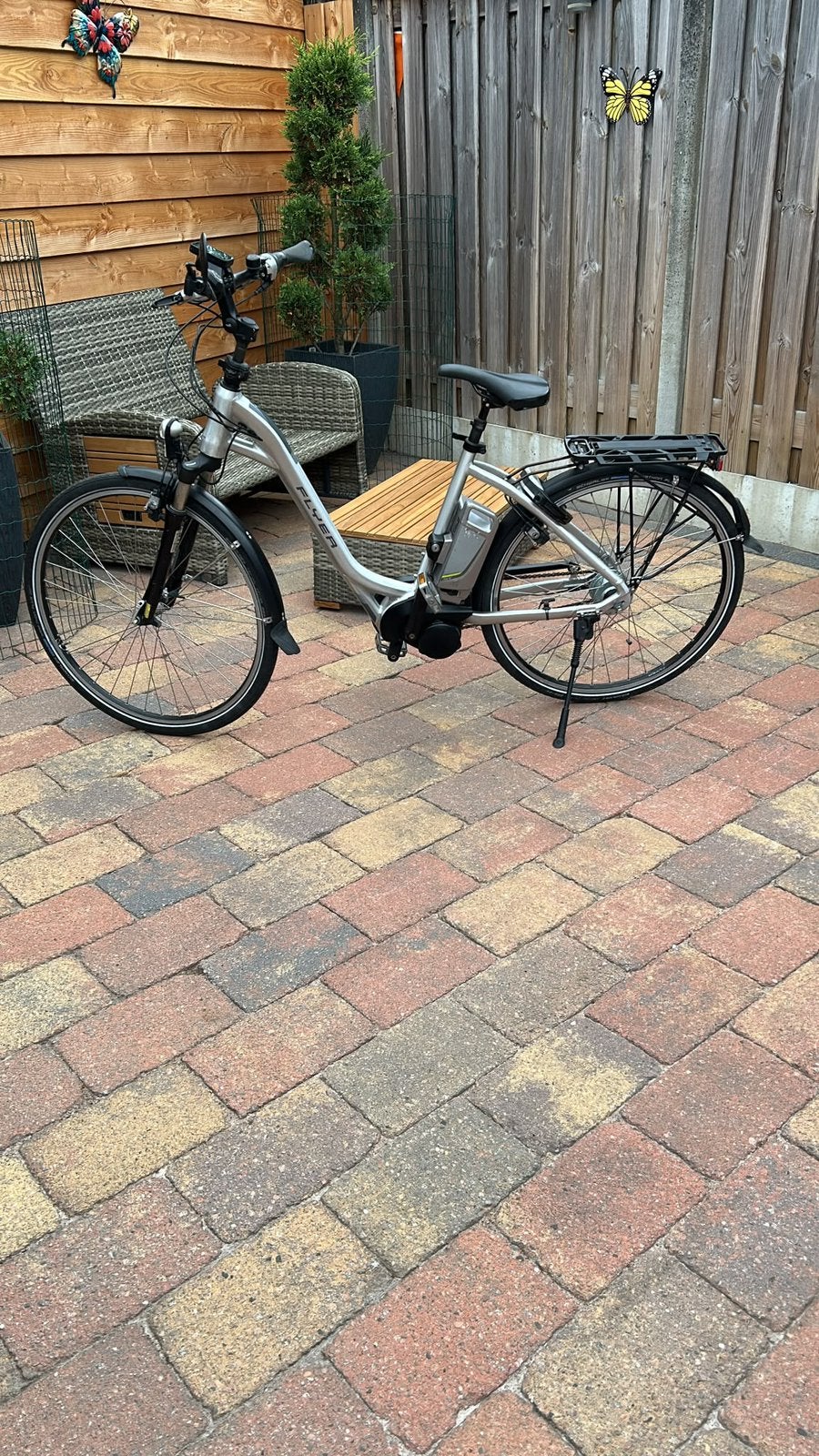 Nette flyer elektrische fiets middenmotor ebike 36v, Ophalen of Verzenden, Zo goed als nieuw, 50 km per accu of meer, Overige merken