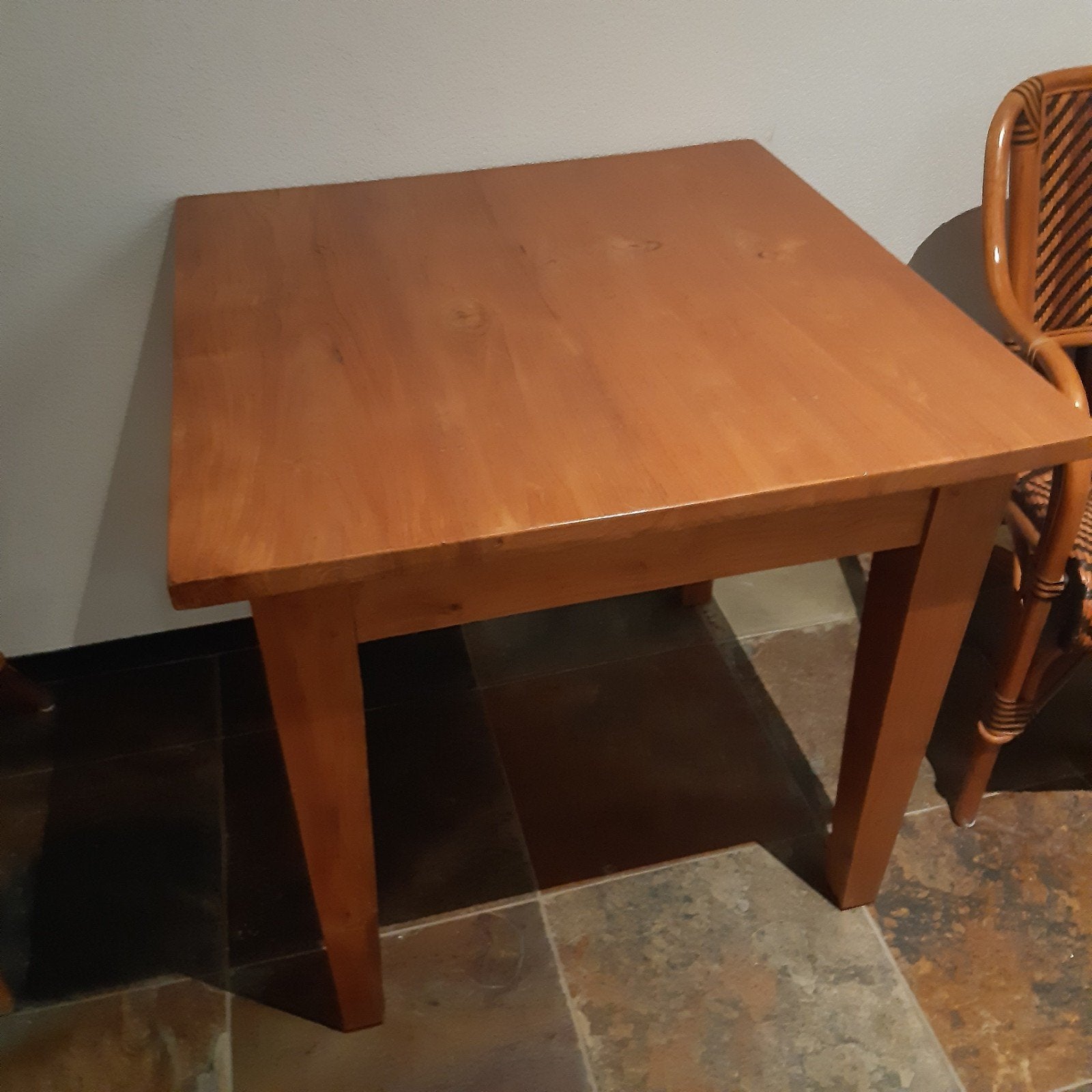 3 houte tafeltjes 80x80 cm, Huis en Inrichting, Ophalen, 50 tot 100 cm, Vierkant, Tot twee personen