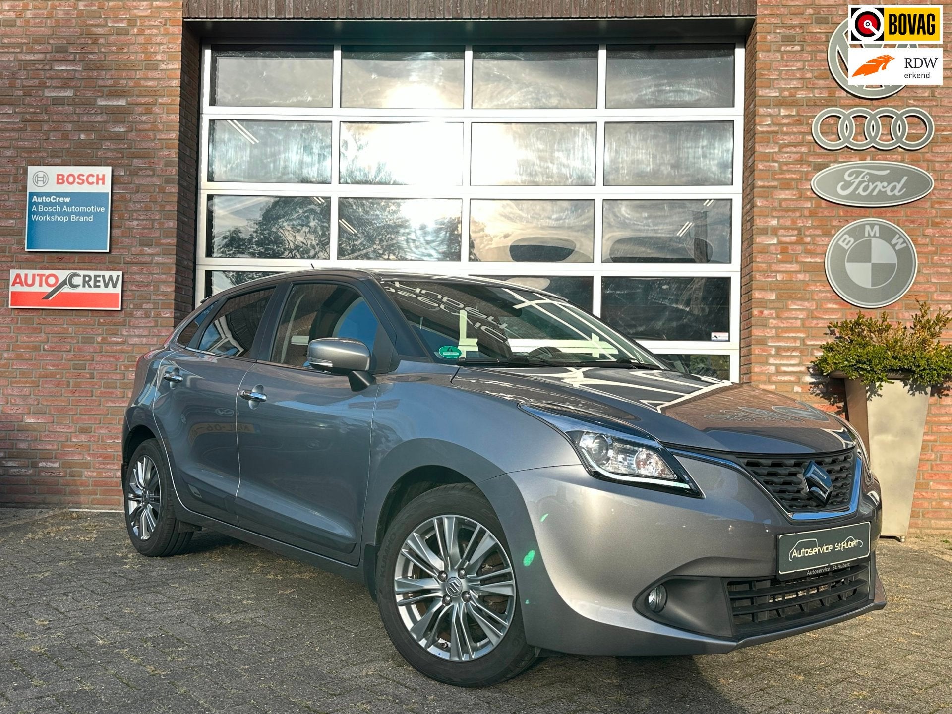 Suzuki Baleno 1.0 Boosterjet High Executive. Adap-cruis cont, Auto's, Voorwielaandrijving, Dealer onderhouden, Stof, Gebruikt