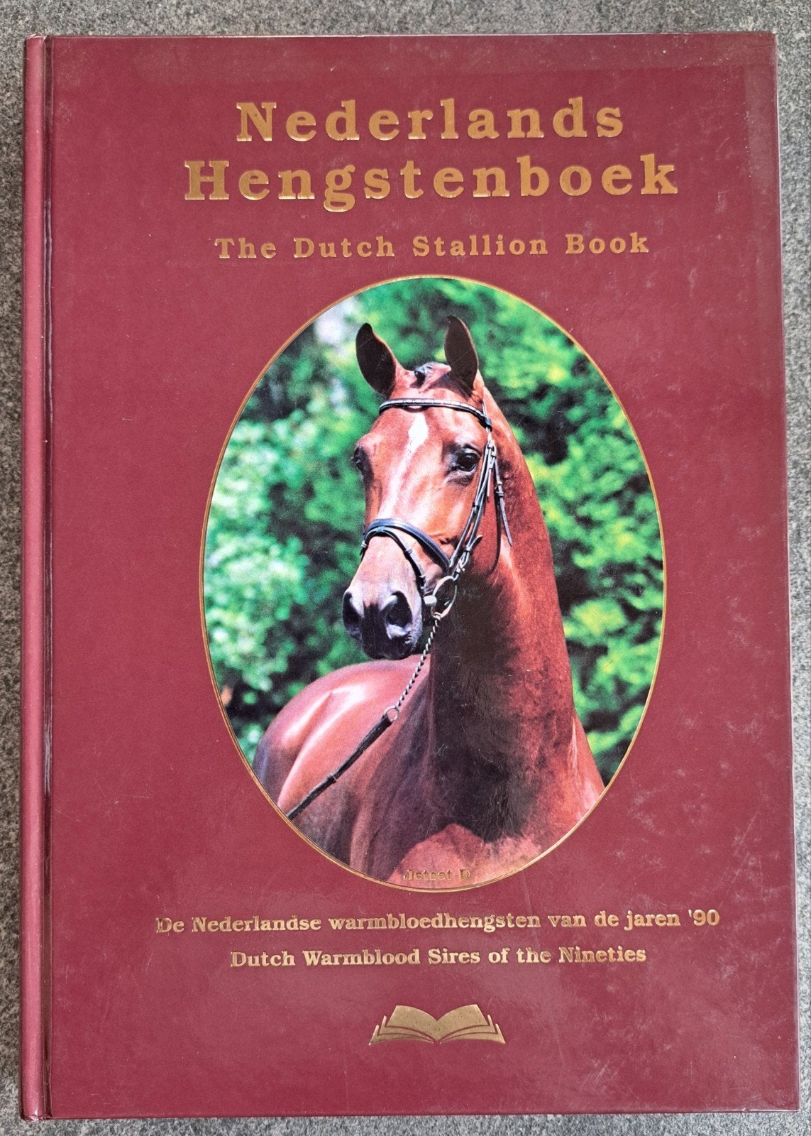 Nederlands Hengstenboek / The Dutch Stallion Book - Jaren 90, Ophalen of Verzenden, Zo goed als nieuw, Catalogus