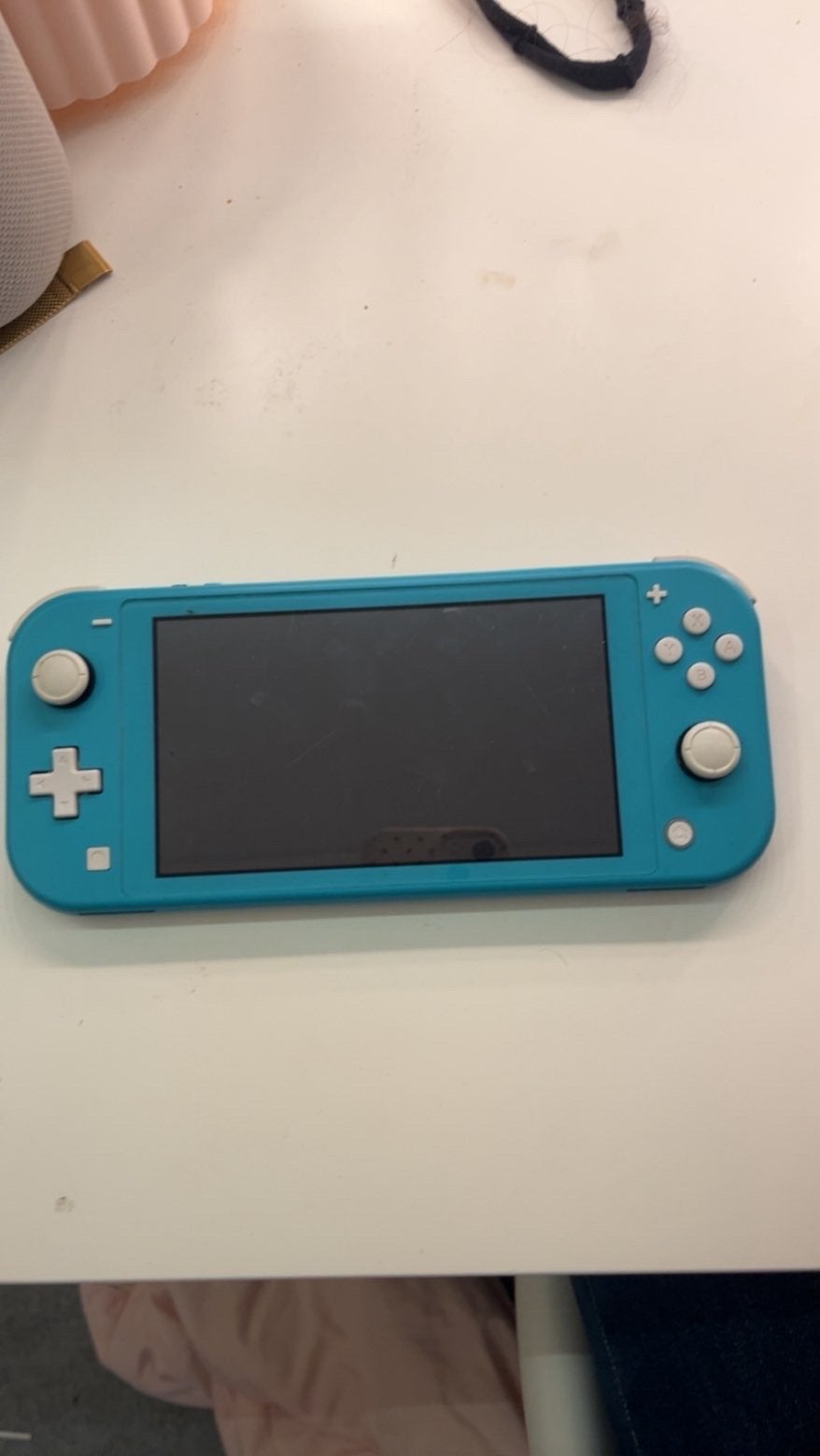 Nintendo Switch Lite met hoesje, Ophalen of Verzenden, Zo goed als nieuw, Met 2 controllers, Switch Original